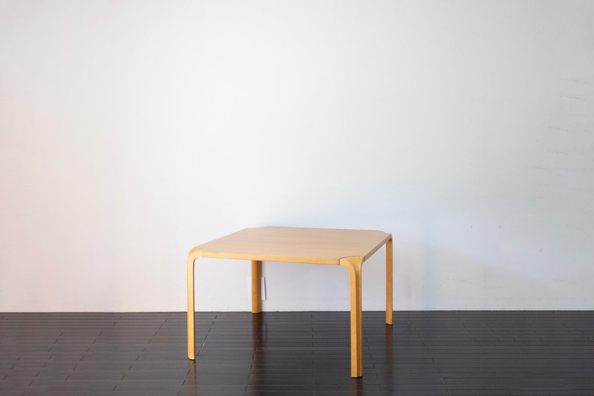 【aloha】コーヒーテーブル S007 Alvar Aalto｜ファンレッグ(Xレッグ) コーヒーテーブル – tefu