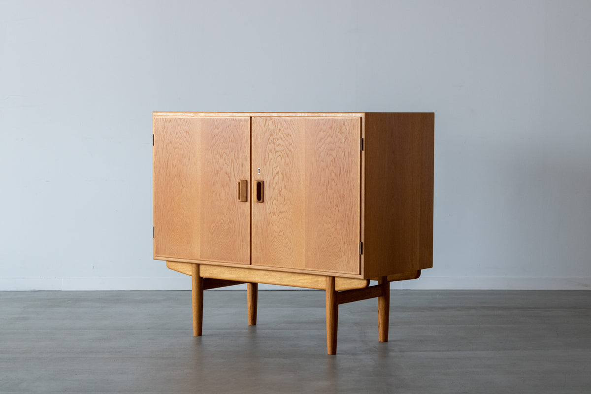 H019 Borge Mogensen｜キャビネット – tefu vintaging-supplies